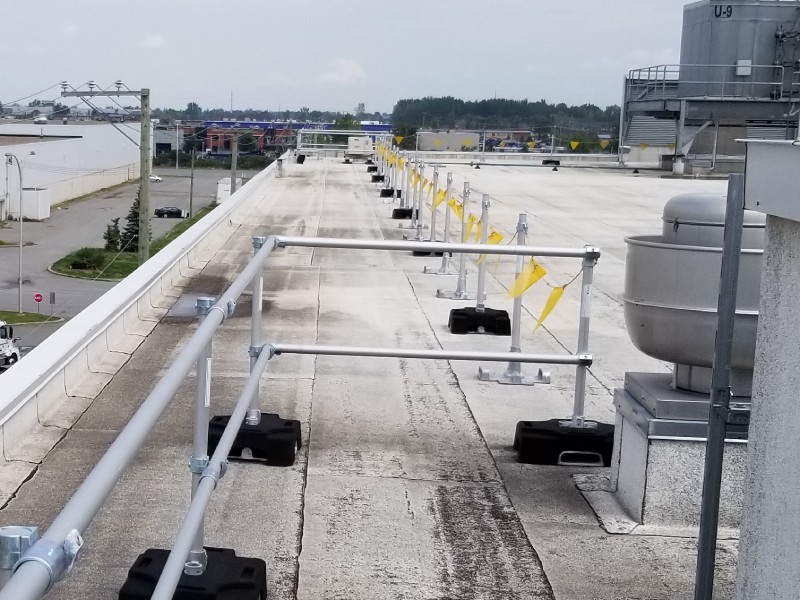 warning line system installed on a rooftop